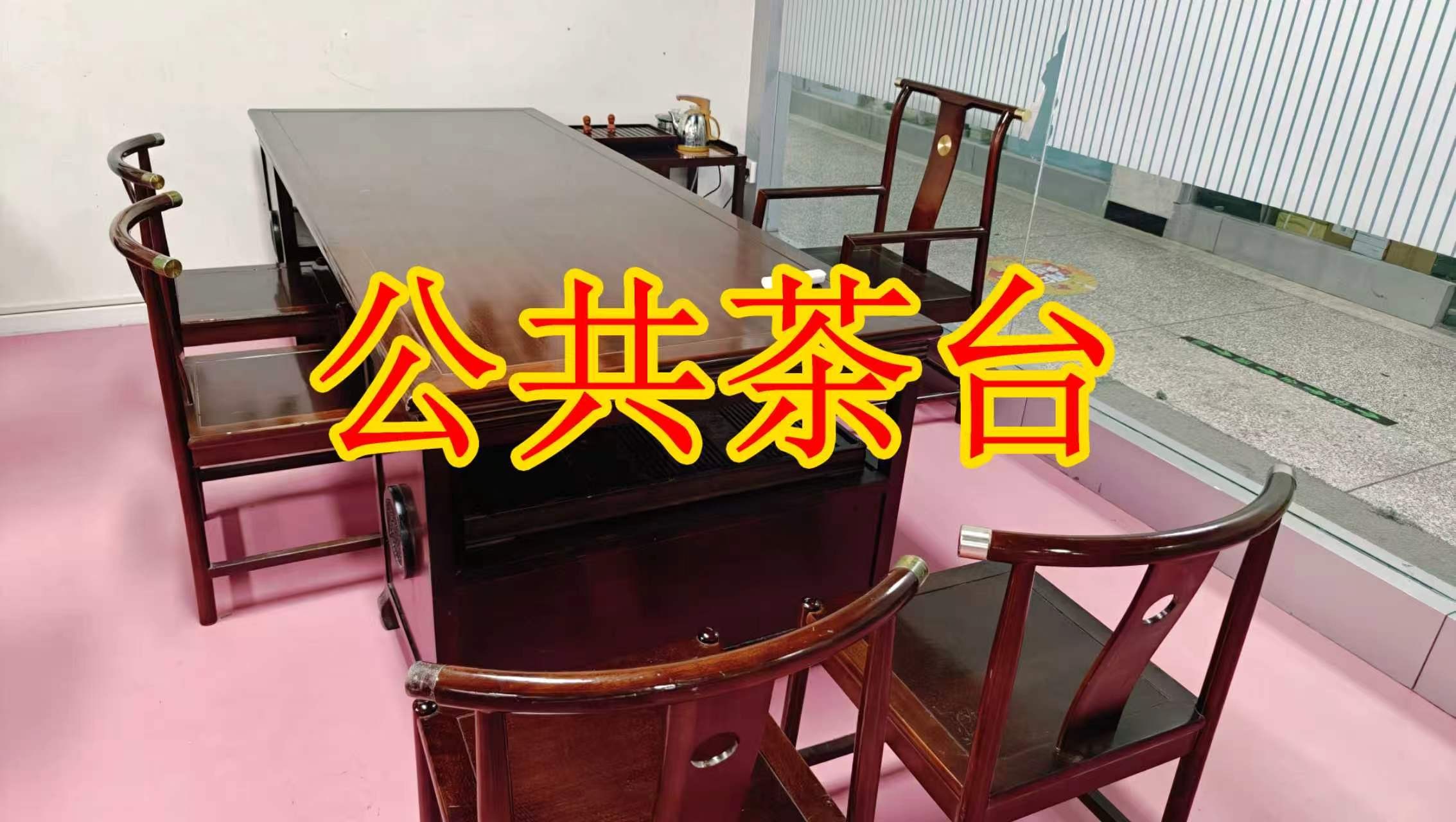 丰收巷面积灵活：小面积办公室至大面积办公、经营空间均可选择； 部分房源可注册公司，满足企业办公需求； 商铺临街，具备上下水、用电等经营条件； 适合副食品、茶叶、酒水、百货、电商、培训、办公等多种行业。